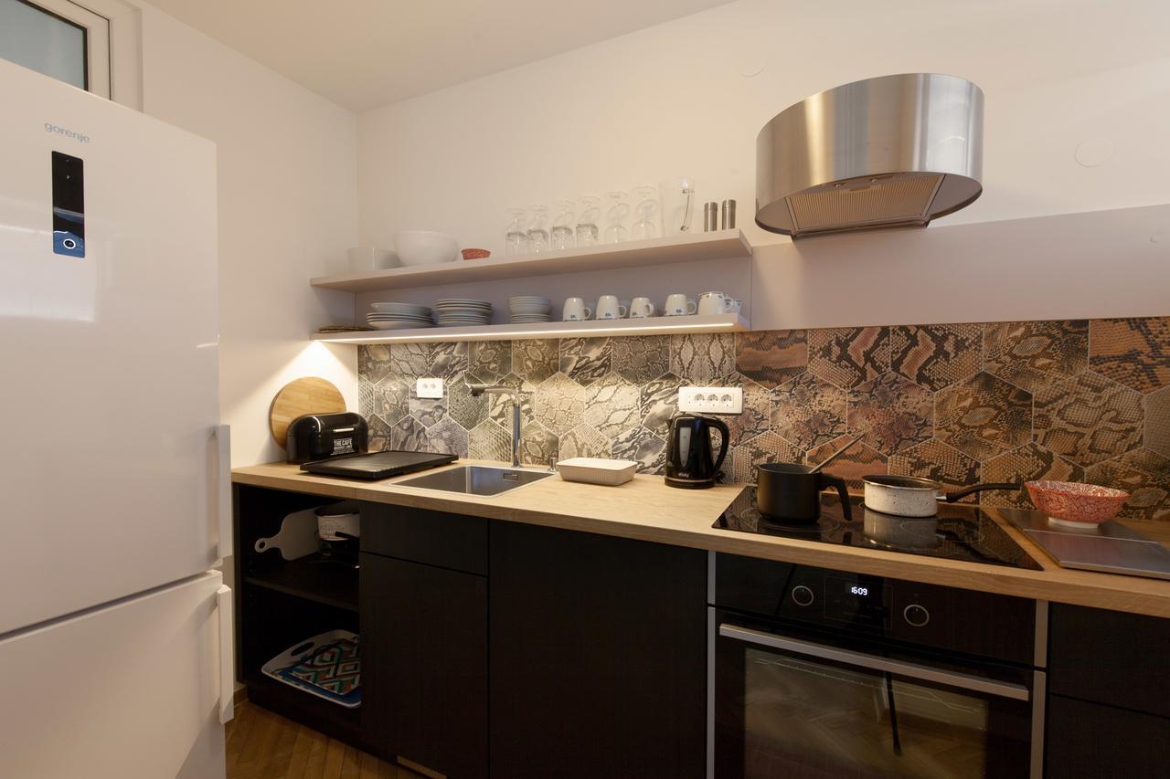 Charming Terrace Apartments Ana And Maria Tour As Lubiana Esterno foto